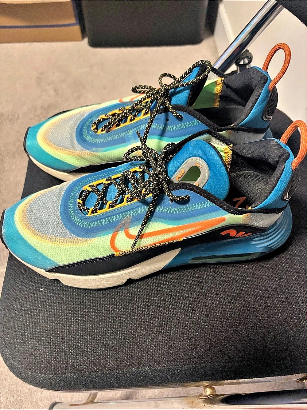 Nike Air Max 2090 Green Abyss Sneakers Blue & Green
